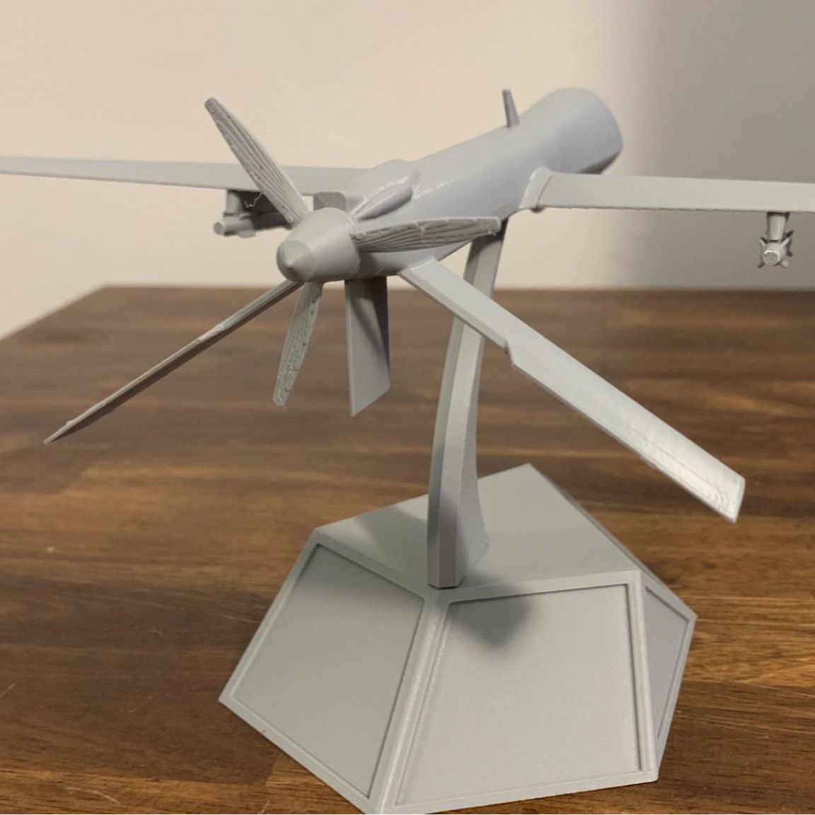 Drone 3D Modeling - Modelo Estático Realista de Dron MQ-1B
